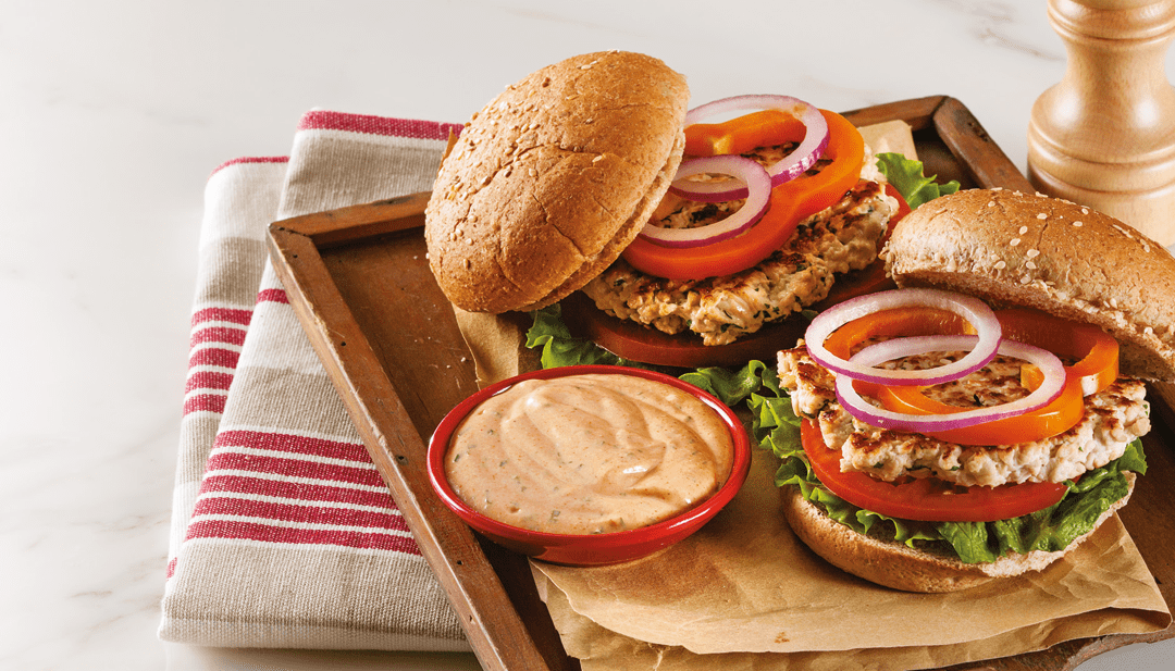 Burger double de dindon avec sauce sud-ouest