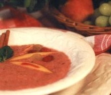 Soupe aux fruits à la menthe