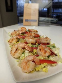 Crevettes grillées à la César